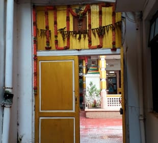 Shiv Shakti Tempel