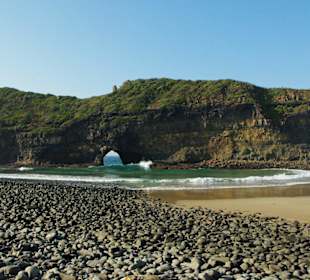 Hole in the Wall by Martina Stoecker