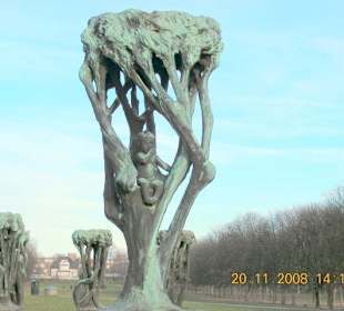 Baum, teil eines Gesamtkunstwerkes von Vigeland