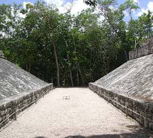 Spielfeld der Mayas