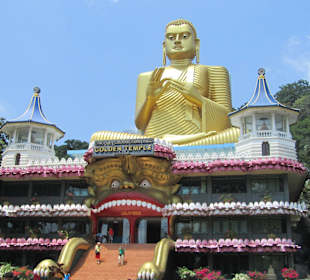 Golden Temple in Dambulla