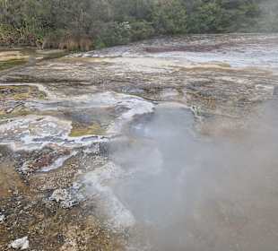 Orakei Korako Geothermal Park & Cave
