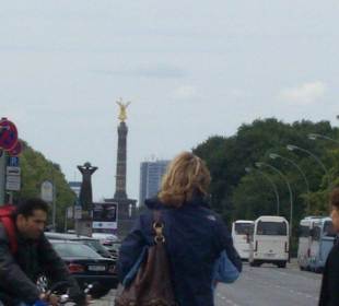 Siegessäule mit Fanmeile