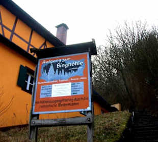 Aufgang zur Binghöhle Info