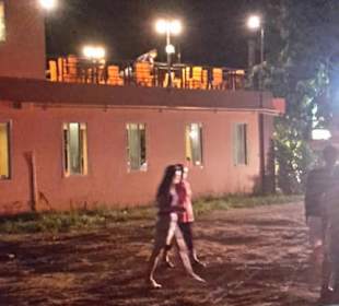 Foto vom Parkplatz zu Restaurant