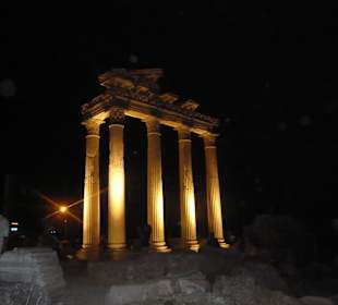 Abends schön beleuchtet