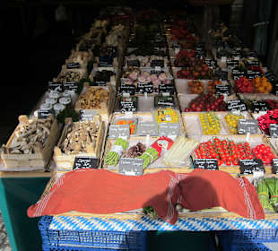 Feinkostspeizialitäten