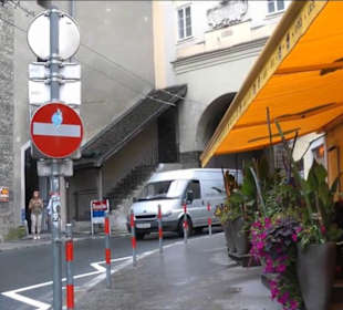 Herbert-von-Karajan-Platz