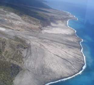 Helicopter-Vulcanotour zur Nachbarinsel Montserrat