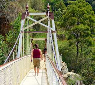 Suspension Bridge am First Basin