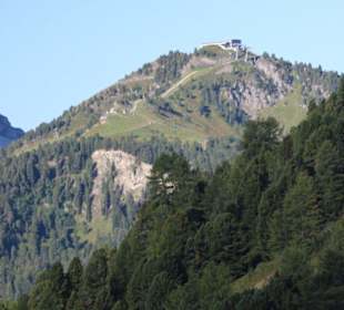 Grödner Joch Blick auf den Ciampinoi
