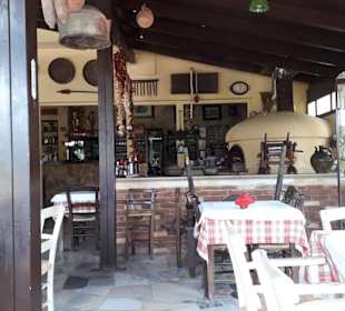 Pizzaholzofen in der Taverne