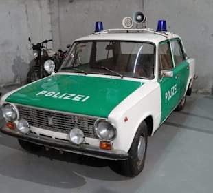 In der Fahrzeugausstellung des Museums