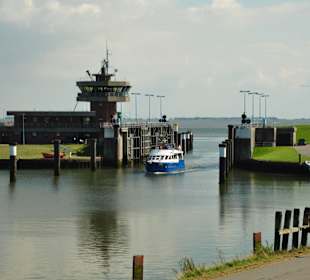 Büsumer Hafeneinfahrt