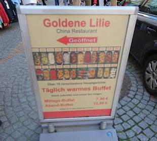 Straßenwerbung