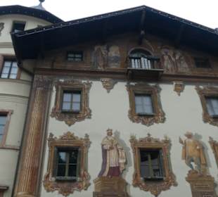 Blick vom Marktplatz zum Hirschenhaus