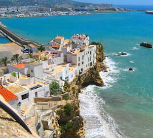 Ausblick auf den Hafen Ibiza von der Burg