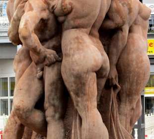 Promenade zur Altstadt-Kurschattenbrunnen