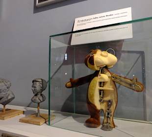 Przekrój przez lalkę