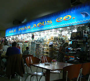 Shops am Flughafen Hurghada