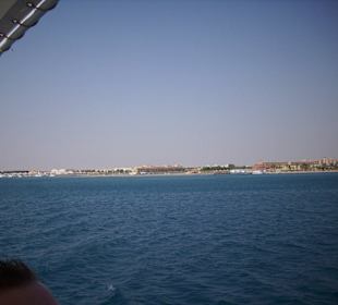 Hurghada im Hintergrund zu sehen