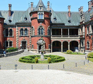 Zespół pałacowo-parkowy w Pławniowicach 