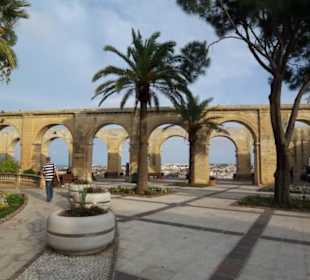 Parkanlage der Upper Barracca Gardens