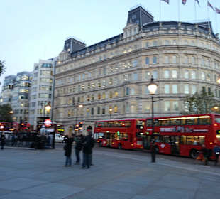 Słynne brytyjskie autobusy