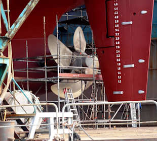 Schiffe im Schwimmdock