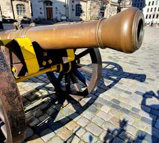 Die alten Kanonen