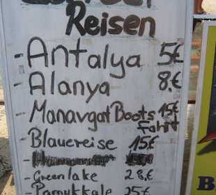 Ausflugsangebot vor dem Hotel