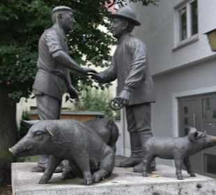 Skulptur Metzger und Bauer