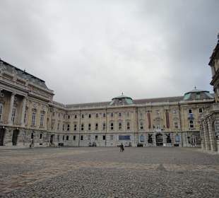 Burgberg/ Burgpalast 