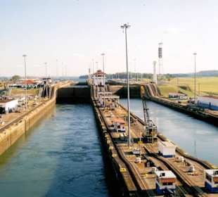 Teilansicht der alten Schleusenanlage