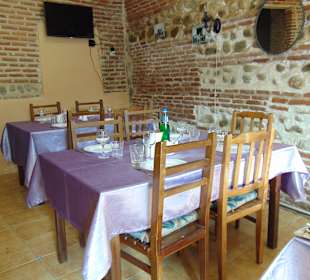 Golden Lion Restaurant in Sighnaghi