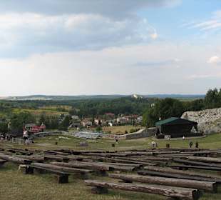 Zamek Wilcza Szczęka - OGRODZIENIEC