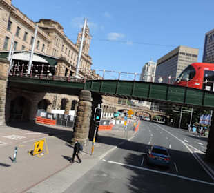 Mit dem Hop-on hop-off Bus in Sydney unterwegs