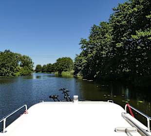Vojager 860 auf der Havelwasserstraße unterwegs