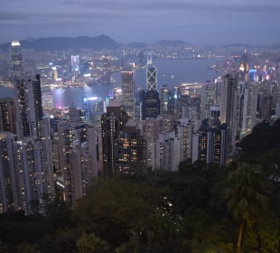 Ausblick Victoria Peak bei Nacht