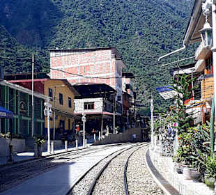 Aguas Calientes - Machu Picchu Pueblo