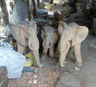 Mombasa-Schnitzerdorf