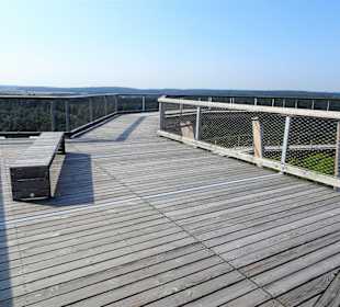 Auf der obersten Ebene des Turmes