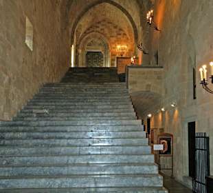 Treppen zum Rundgang