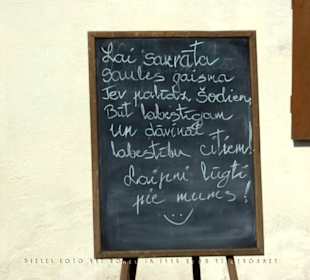 Tafel eines umliegenden Gastronomiebetriebs