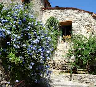 Rundgang durch die Altstadt von Eus