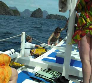 Kayaks von einigen Gruppenteilnehmern  