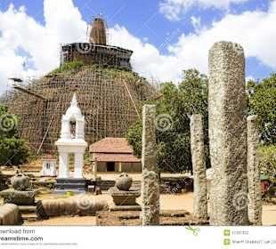 Anuradhapua polonnaruwa ruin city