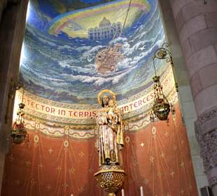 Innenansicht Sacre Cor