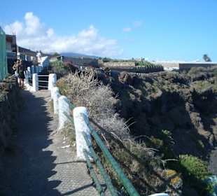 Der Fußweg zur Bucht