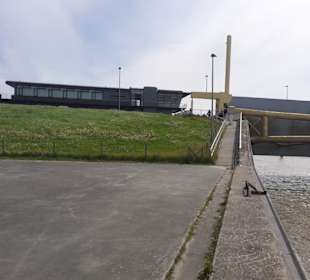 Emssperrwerk in Emden